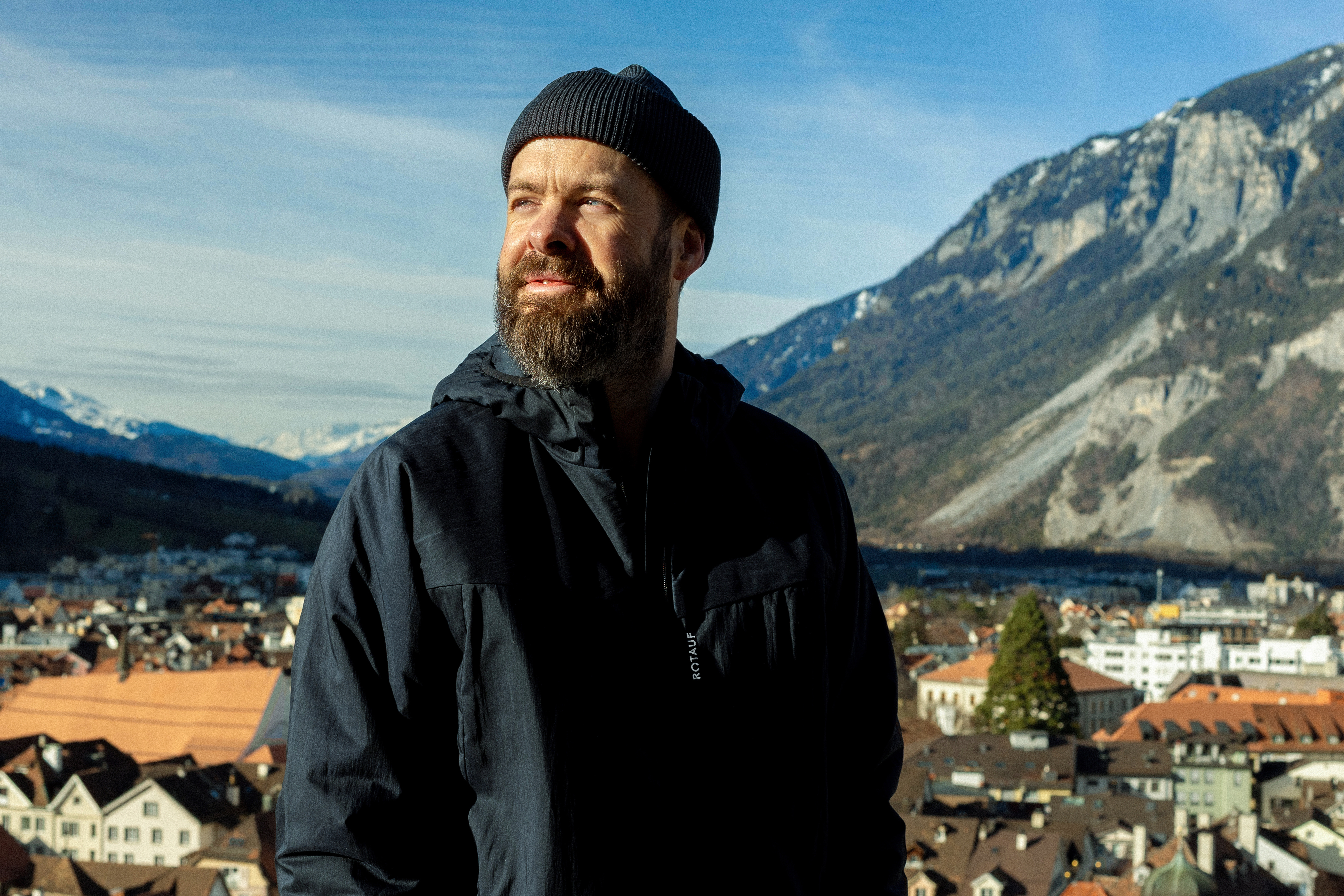 2026-01-27-Dominik-Portait-233-2