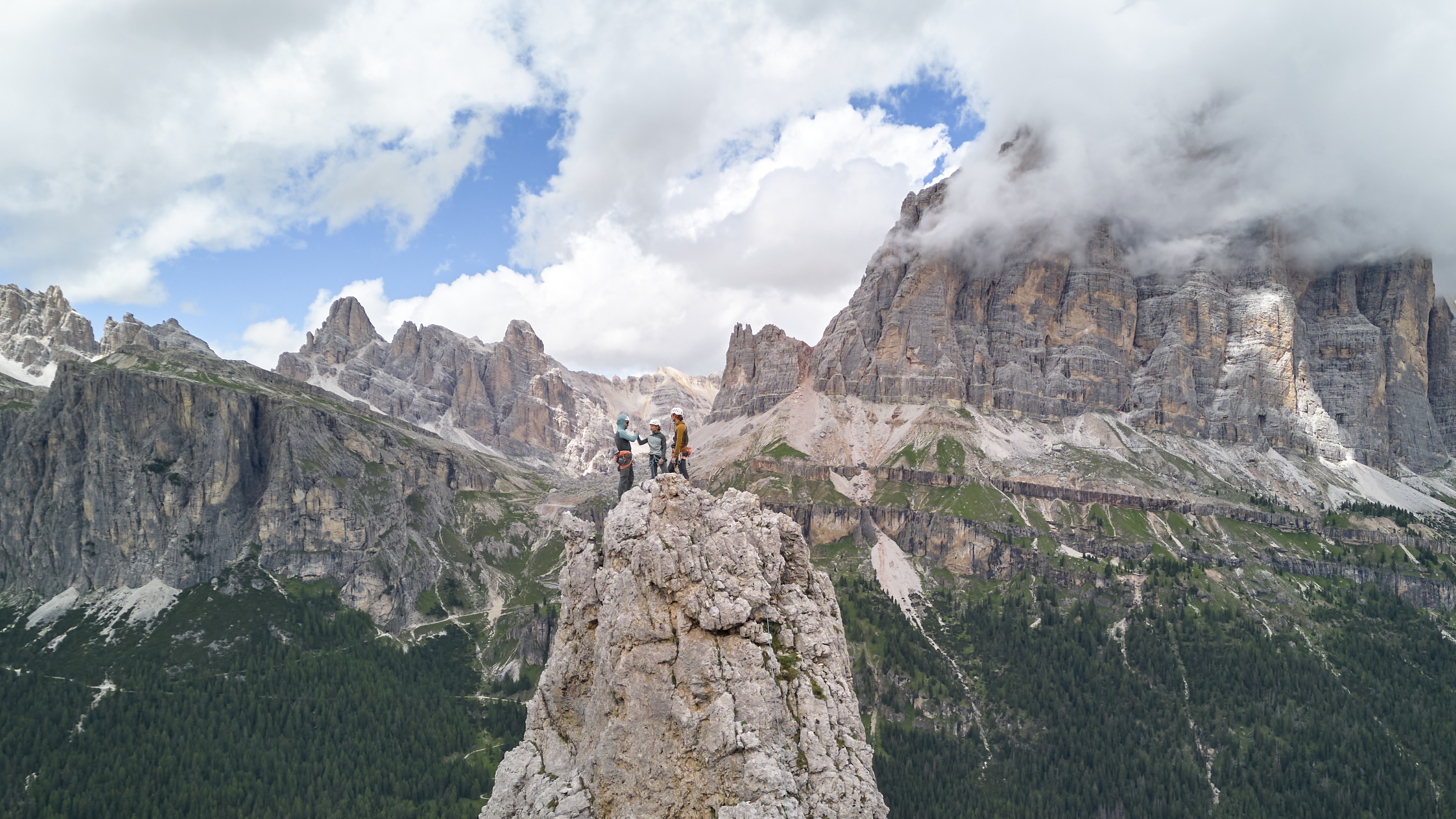 TommasoLamantia---SS26---ALPINE---CLIMBING---DOLOMITI---39